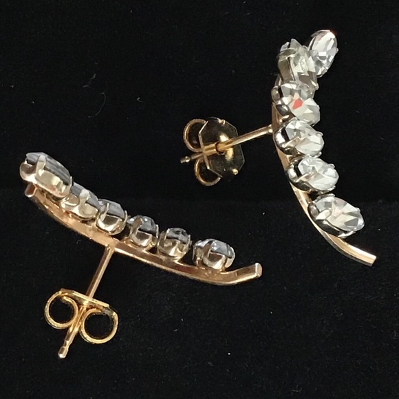 Elegant Pierced Earrings Vintage Gold Tone & Rhinestone - Picture 15 of 16